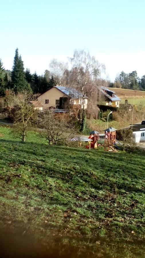 Apartment Mit Gartenblick Eckersdorf Exterior photo